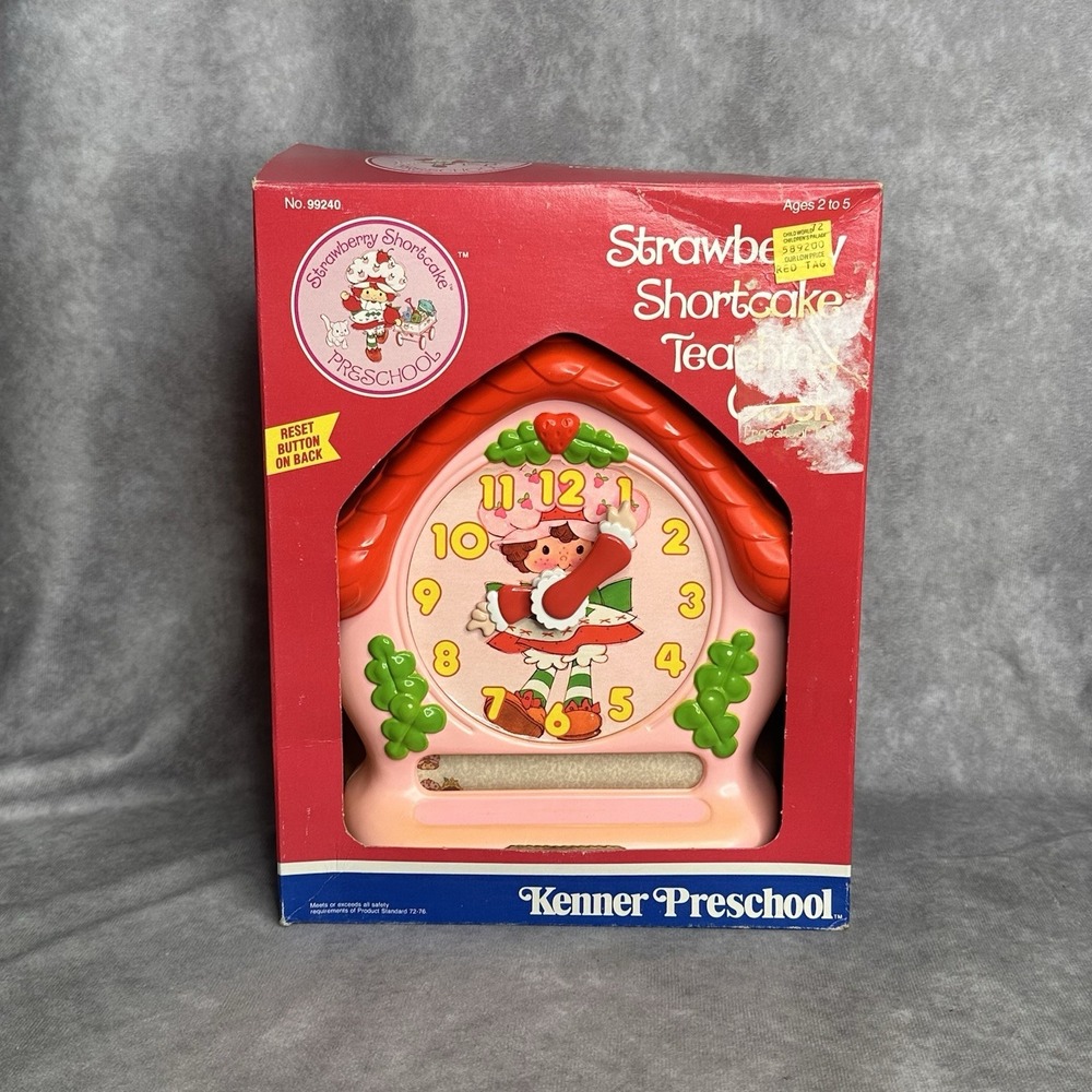 VTG 1984 American Greetings Strawberry Shortcake Preschool Teaching Clock Toy
